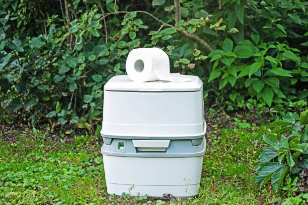 Portable bathroom rental in Manitou Beach Devils Lake, MI